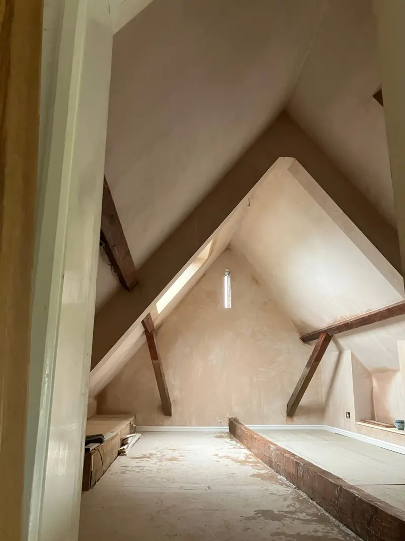 Detailed plastering to a vaulted room in a period property by SkimDecor Worcester
